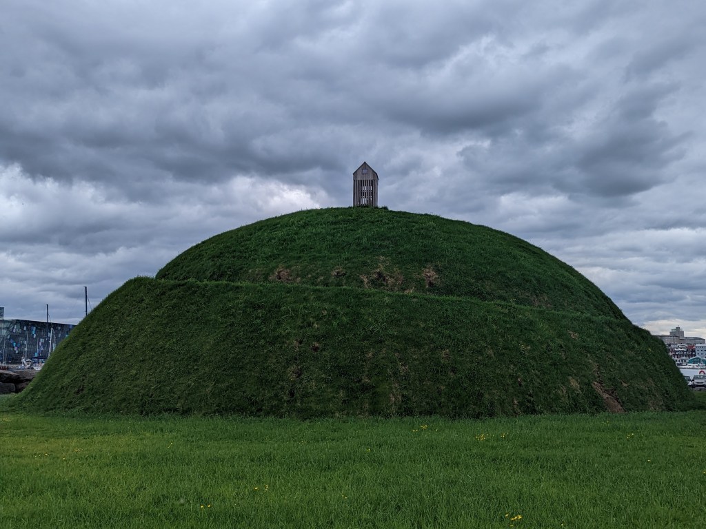 Þúfa in Reykjavik, Iceland